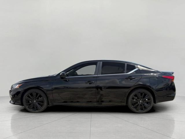 2022 Nissan Altima 2.5 SR AWD Sedan