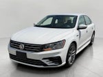 2017 Volkswagen Passat R-Line w/Comfort Pkg Auto