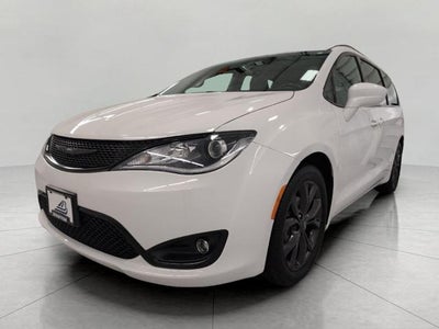 2020 Chrysler Pacifica Touring L Plus FWD