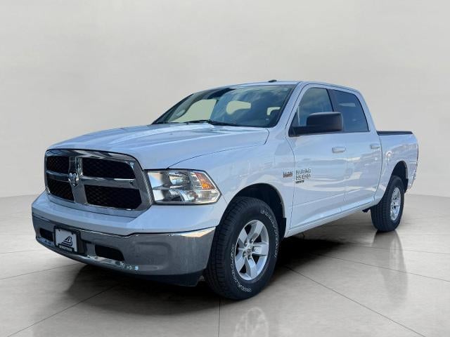 2019 RAM 1500 Classic SLT Crew Cab 4x4 5'7" Box