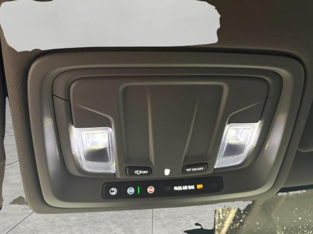 2024 Chevrolet Silverado 1500 4WD Crew Cab 147 Custom Trail Boss