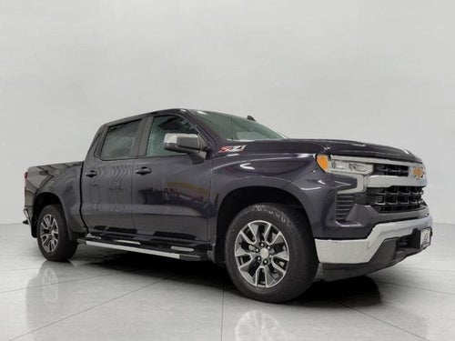 2023 Chevrolet Silverado 1500 4WD Crew Cab 147 LT w/1LT