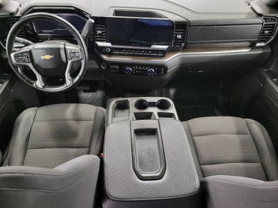 2023 Chevrolet Silverado 1500 4WD Crew Cab 147 LT w/1LT