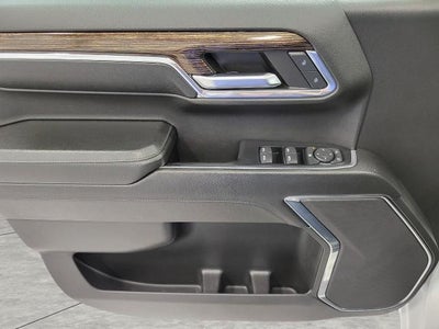 2024 GMC Sierra 1500 4WD Crew Cab 147 Elevation w/3VL