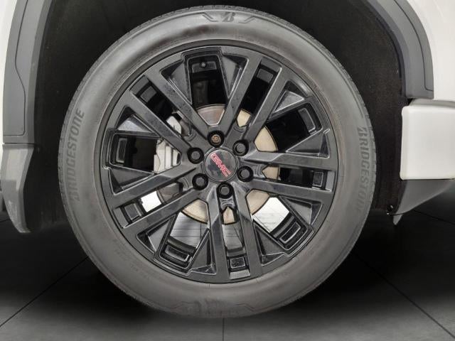 2020 GMC Sierra 1500 4WD Crew Cab 147 Denali