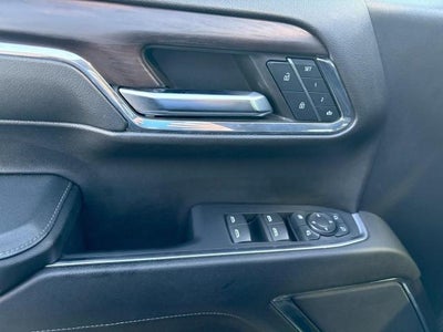 2023 GMC Sierra 1500 4WD Crew Cab 147 SLT