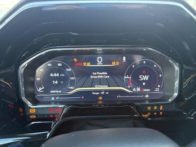 2023 GMC Sierra 1500 4WD Crew Cab 147 SLT