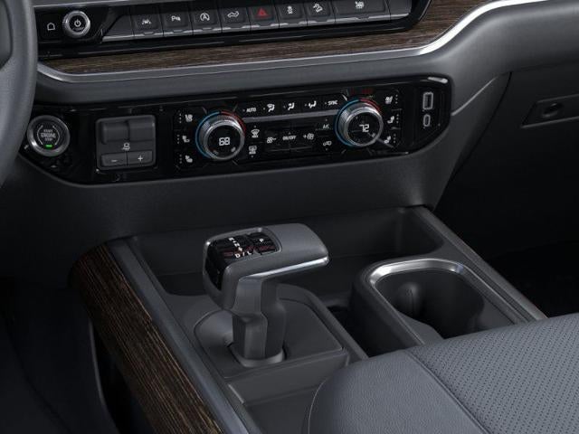 2026 GMC Sierra 1500 4WD Crew Cab 147 SLT