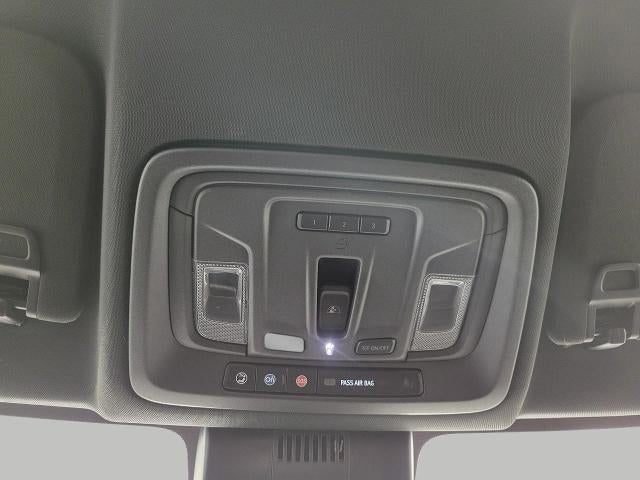 2025 GMC Sierra 1500 4WD Crew Cab 147 AT4