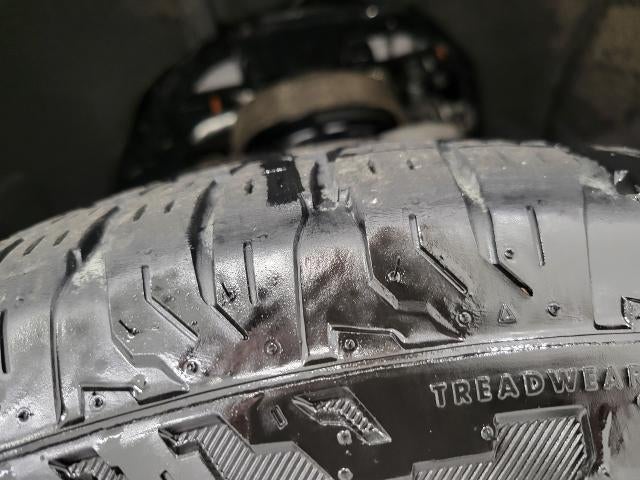 2025 GMC Sierra 1500 4WD Crew Cab 147 AT4