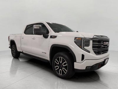 2024 GMC Sierra 1500 4WD Crew Cab 147 AT4