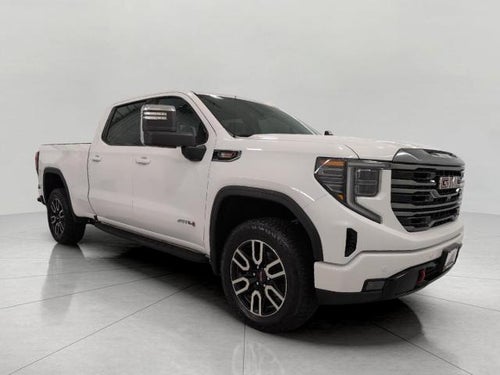 2024 GMC Sierra 1500 4WD Crew Cab 147 AT4