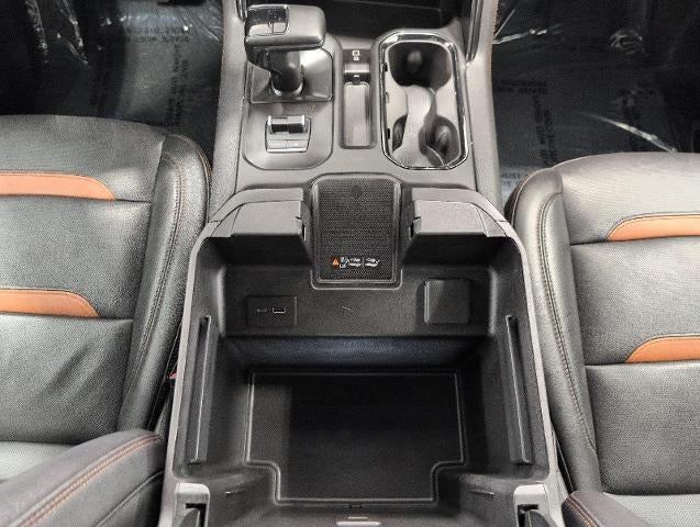 2024 GMC Sierra 1500 4WD Crew Cab 147 AT4
