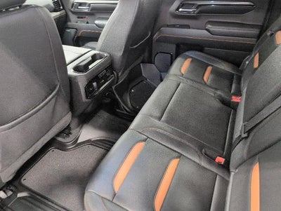2024 GMC Sierra 1500 4WD Crew Cab 147 AT4