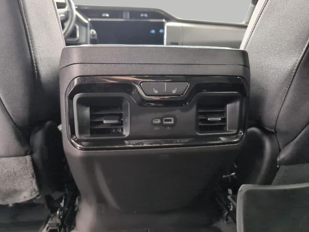 2024 GMC Sierra 1500 4WD Crew Cab 147 AT4