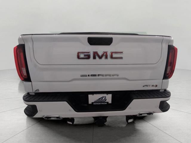 2024 GMC Sierra 1500 4WD Crew Cab 147 AT4