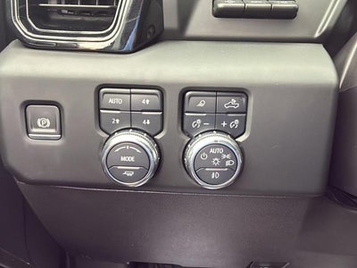 2024 GMC Sierra 1500 4WD Crew Cab 147 AT4X