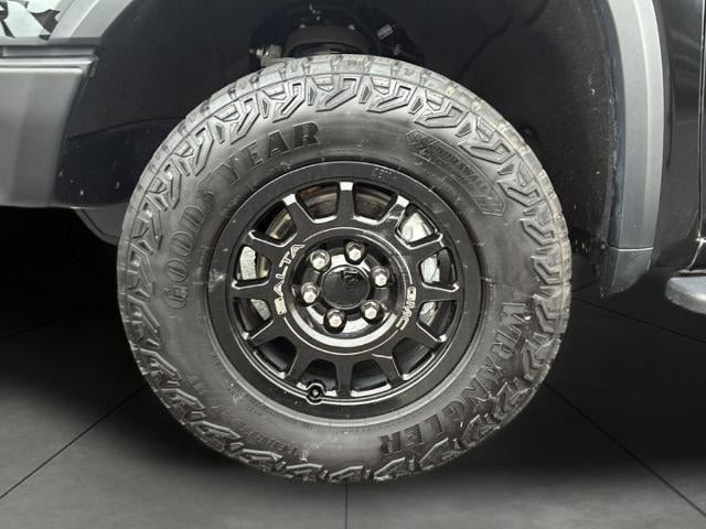 2024 GMC Sierra 1500 4WD Crew Cab 147 AT4X