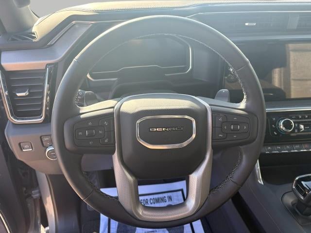 2023 GMC Sierra 1500 4WD Crew Cab 147 Denali