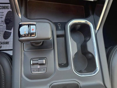 2023 GMC Sierra 1500 4WD Crew Cab 147 Denali