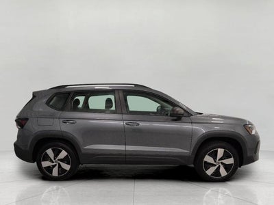 2026 Volkswagen Taos S 4MOTION