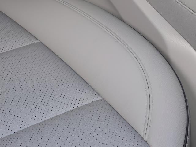 2027 Buick Enclave 4dr Avenir