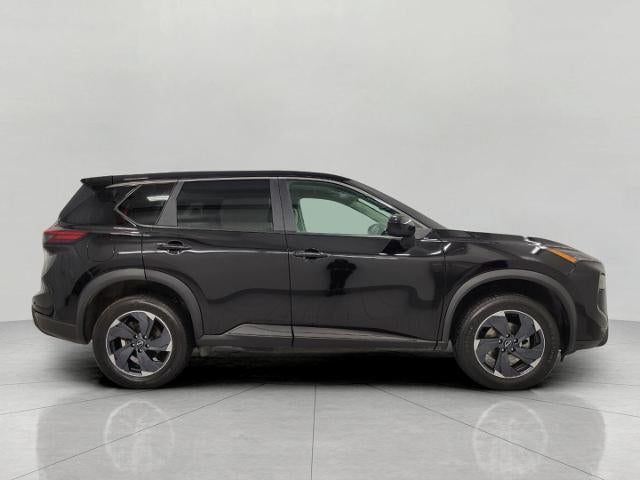2025 Nissan Rogue AWD SV