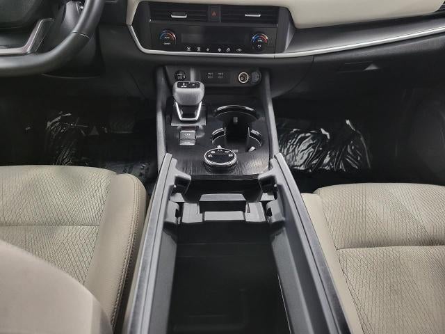 2025 Nissan Rogue AWD SV