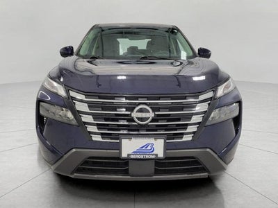 2025 Nissan Rogue AWD SV