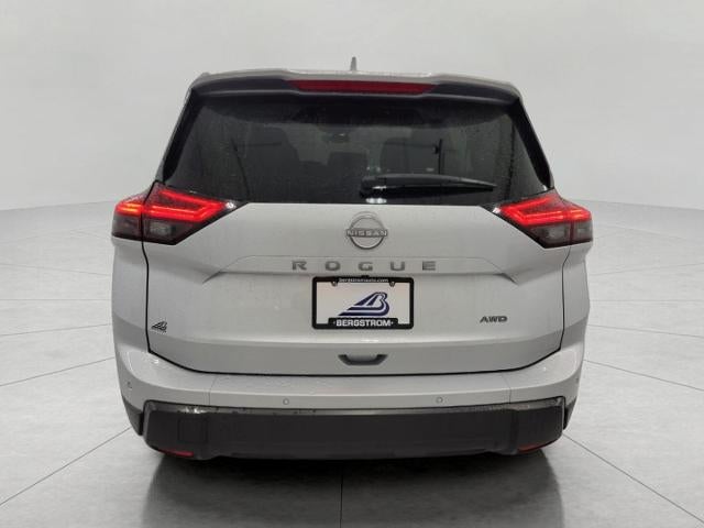 2025 Nissan Rogue AWD SV
