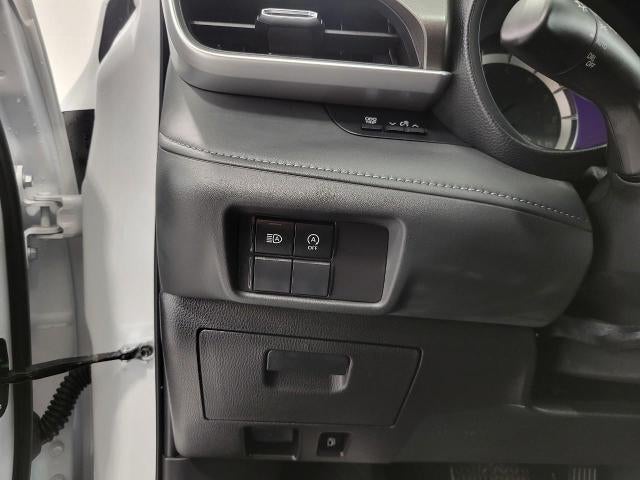 2023 Toyota Highlander L FWD