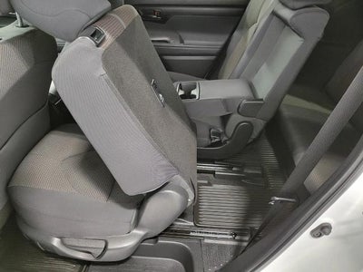 2023 Toyota Highlander L FWD