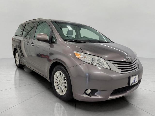 2015 Toyota Sienna 5dr 7-Pass Van XLE AAS FWD