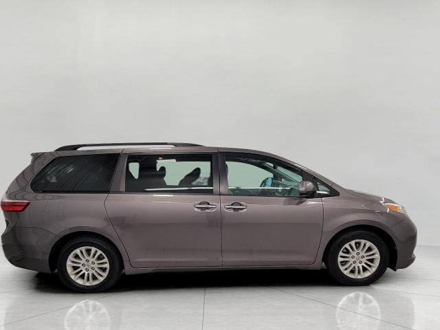 2015 Toyota Sienna 5dr 7-Pass Van XLE AAS FWD