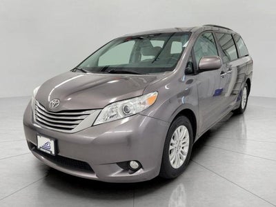 2015 Toyota Sienna 5dr 7-Pass Van XLE AAS FWD