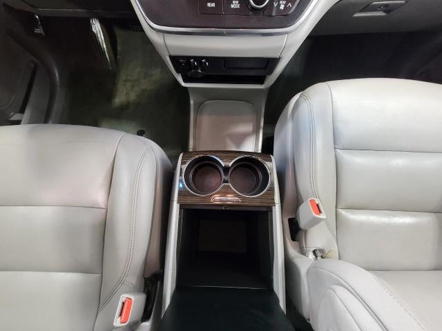 2015 Toyota Sienna 5dr 7-Pass Van XLE AAS FWD