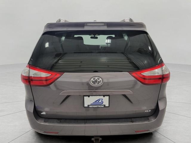 2015 Toyota Sienna 5dr 7-Pass Van XLE AAS FWD
