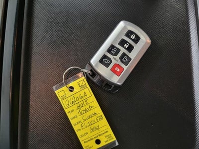 2015 Toyota Sienna 5dr 7-Pass Van XLE AAS FWD