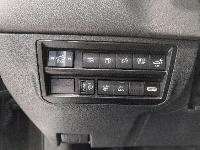 2023 Toyota Tundra Hybrid Limited Hybrid CrewMax 5.5' Bed