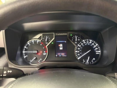 2023 Toyota Tundra 4WD SR5 CREWMAX 5.5' BED * W CONVENIENCE PACKAGE
