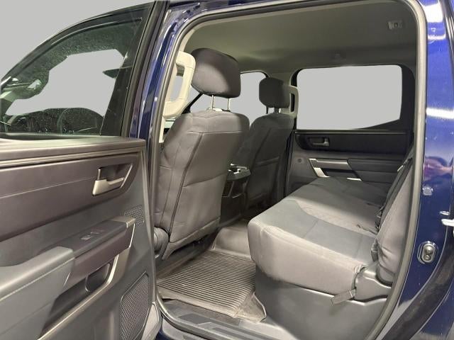 2023 Toyota Tundra 4WD SR5 CREWMAX 5.5' BED * W CONVENIENCE PACKAGE