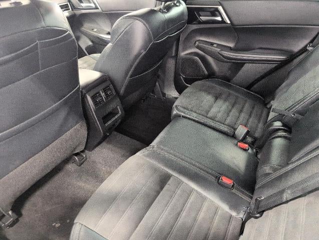 2023 Mitsubishi Outlander SE S-AWC