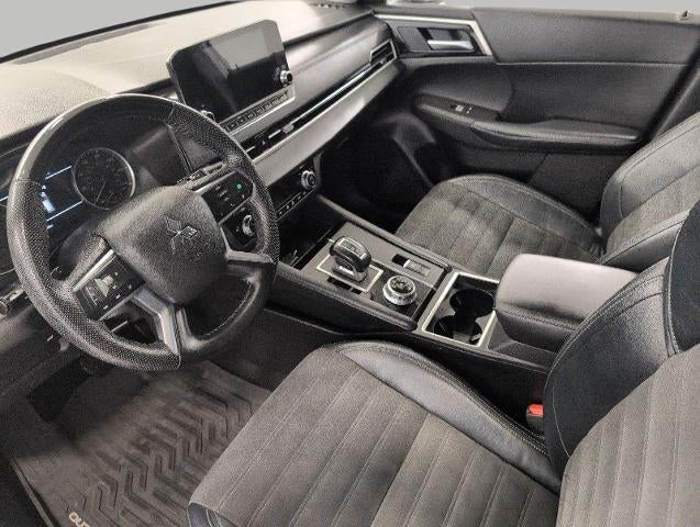 2023 Mitsubishi Outlander SE S-AWC