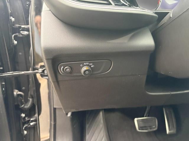 2023 Buick Envision AWD 4dr Essence